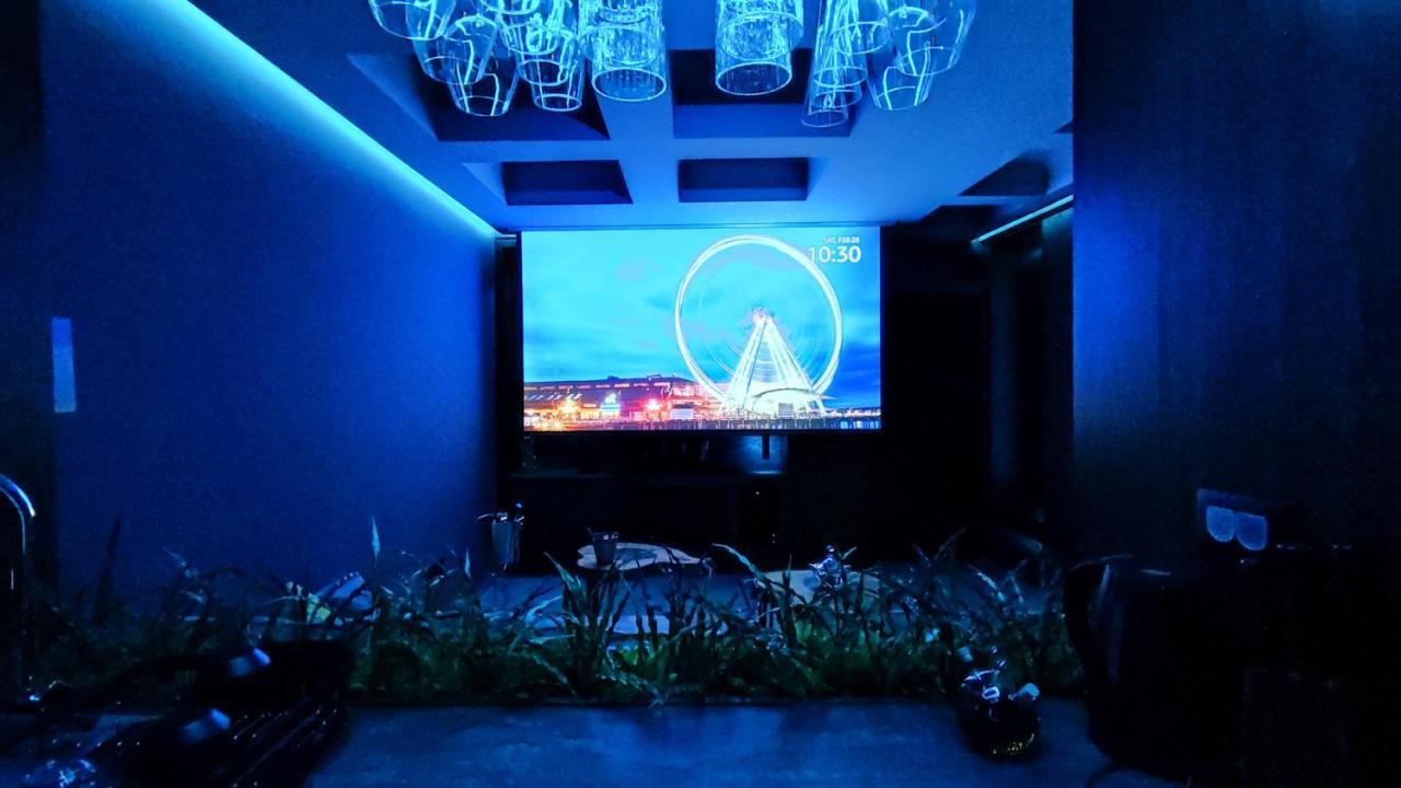 Pentlux - Spa Penthouse In The Heart Of Скопье Экстерьер фото