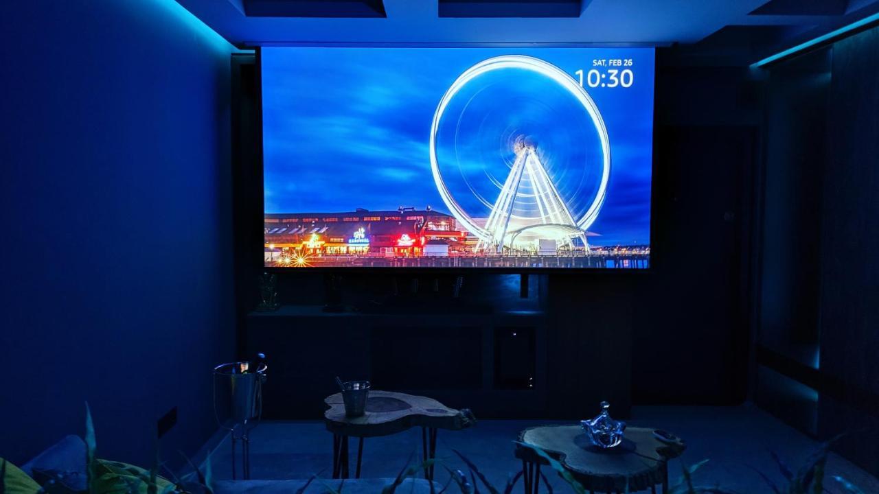 Pentlux - Spa Penthouse In The Heart Of Скопье Экстерьер фото